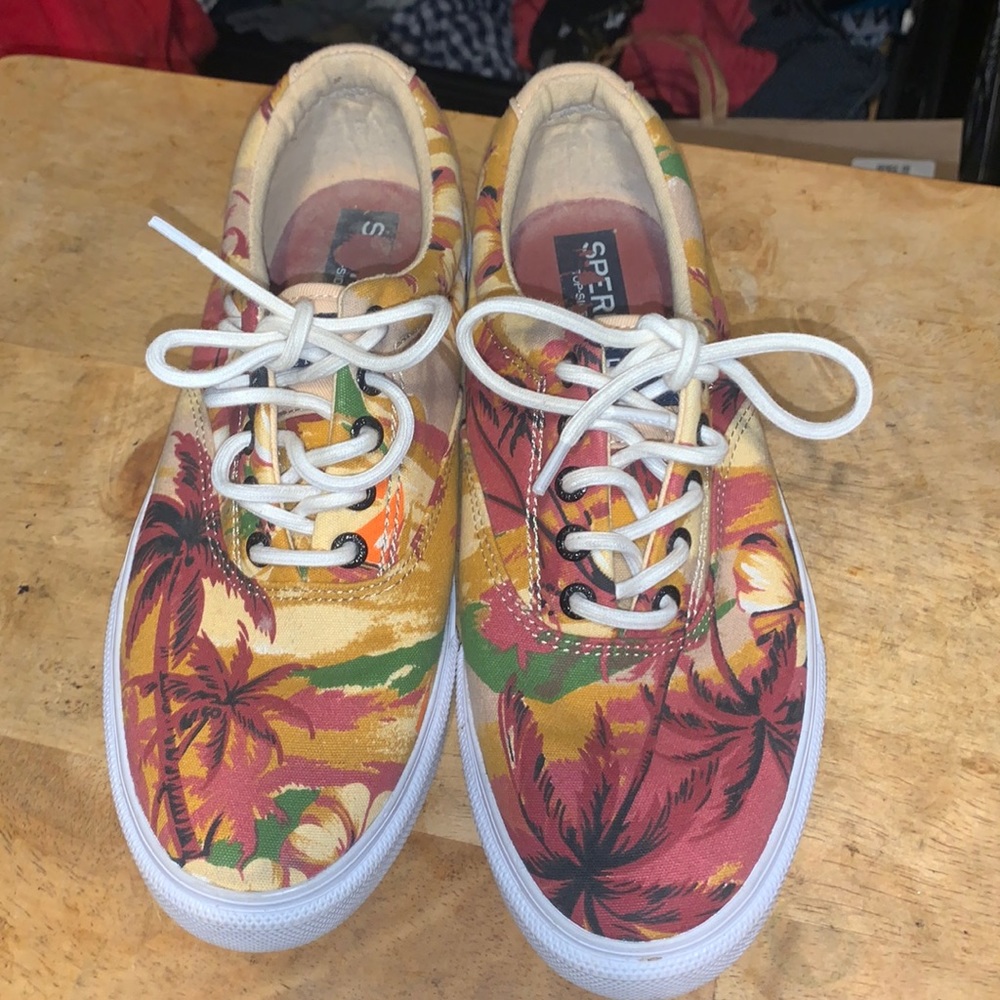 Sperry Top Sider Hawaiian  Mens Size 9